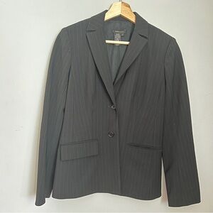 BCBGMaxazria Wool Blend Pinstripe Business Blazer Black Brown Color Size 2 EUC